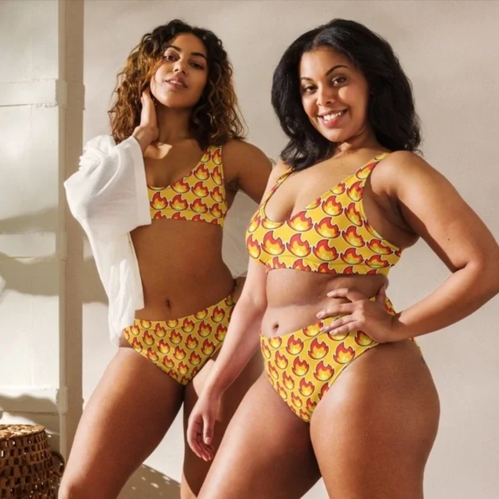 J.CREW PLUSE SIZE BIKINI SHOW ( ITS ON SALE FOR $10)